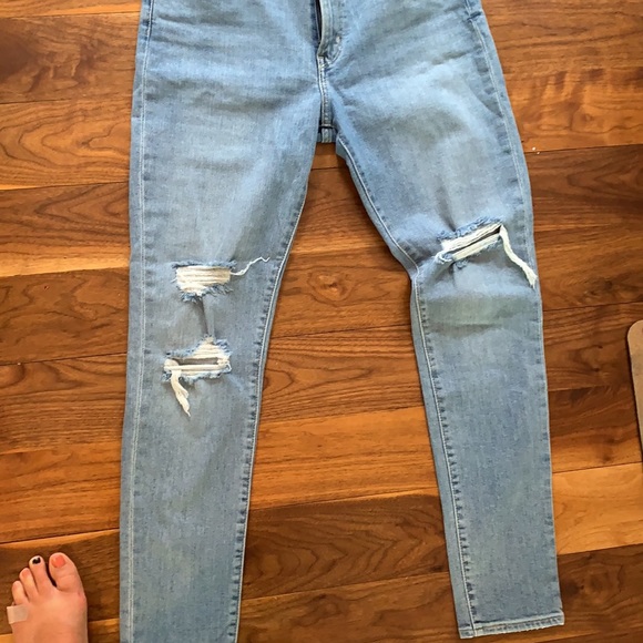 Levi’s high rise skinny - Picture 4 of 5